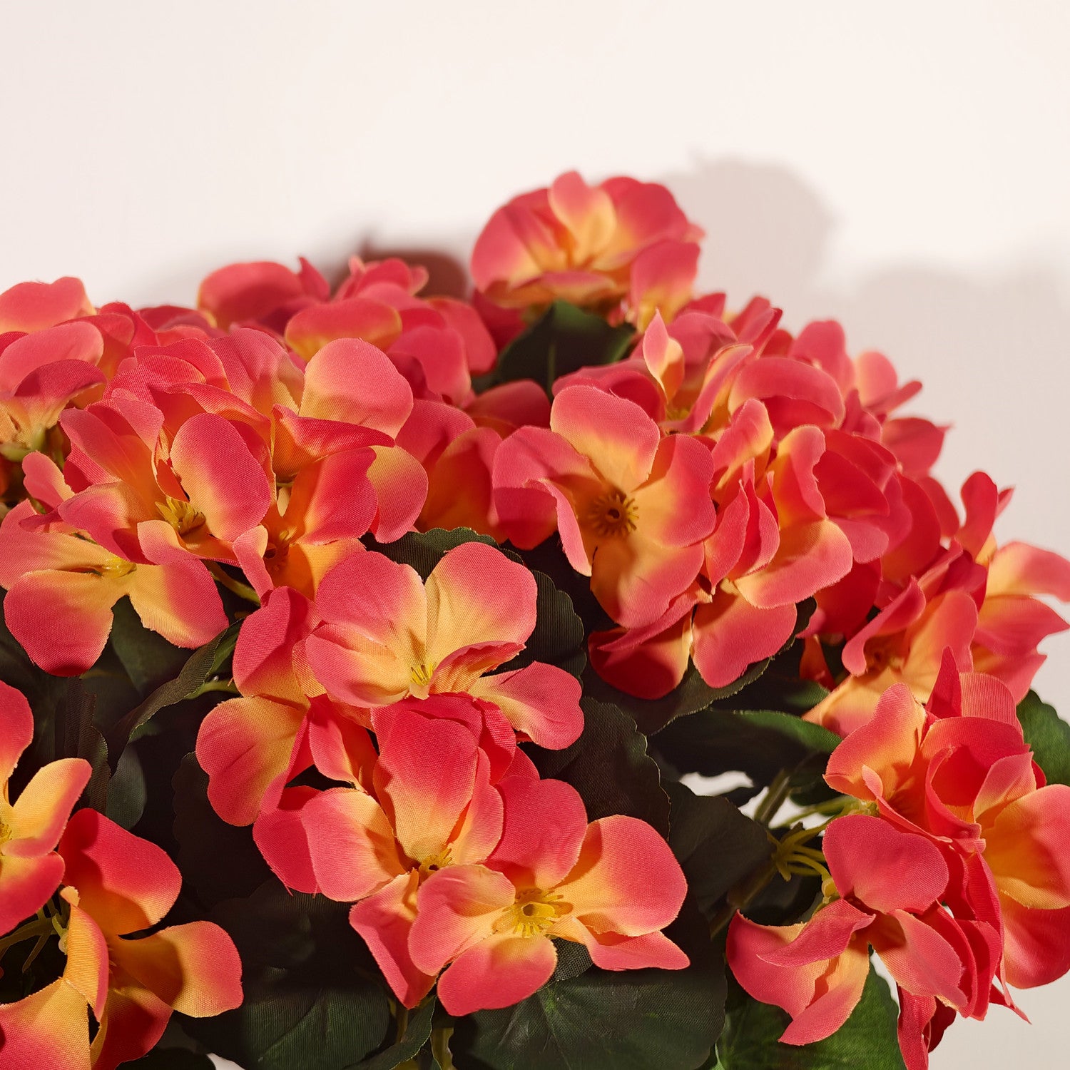 Plante Potted de Géranium Faux 30 cm- Couleurs d'Automne, Réaliste, Décoration Maison, Bureau, Mariage, Côté Cottage