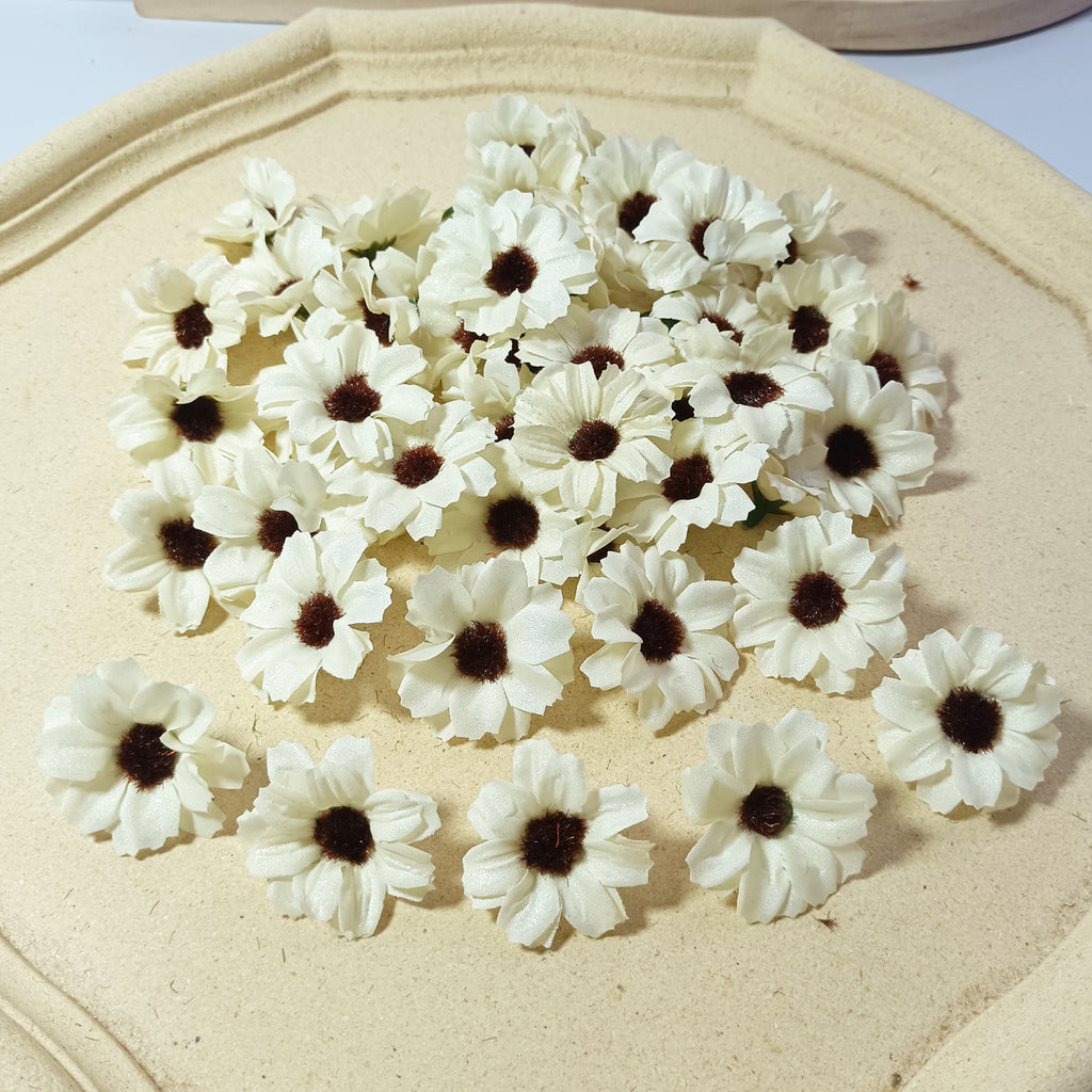 Petits Cœurs de Marguerite en Soie, 3,5 cm, Décorations Écologiques, Idéal pour Mariages, DIY, Décor de Maison, Cadeaux