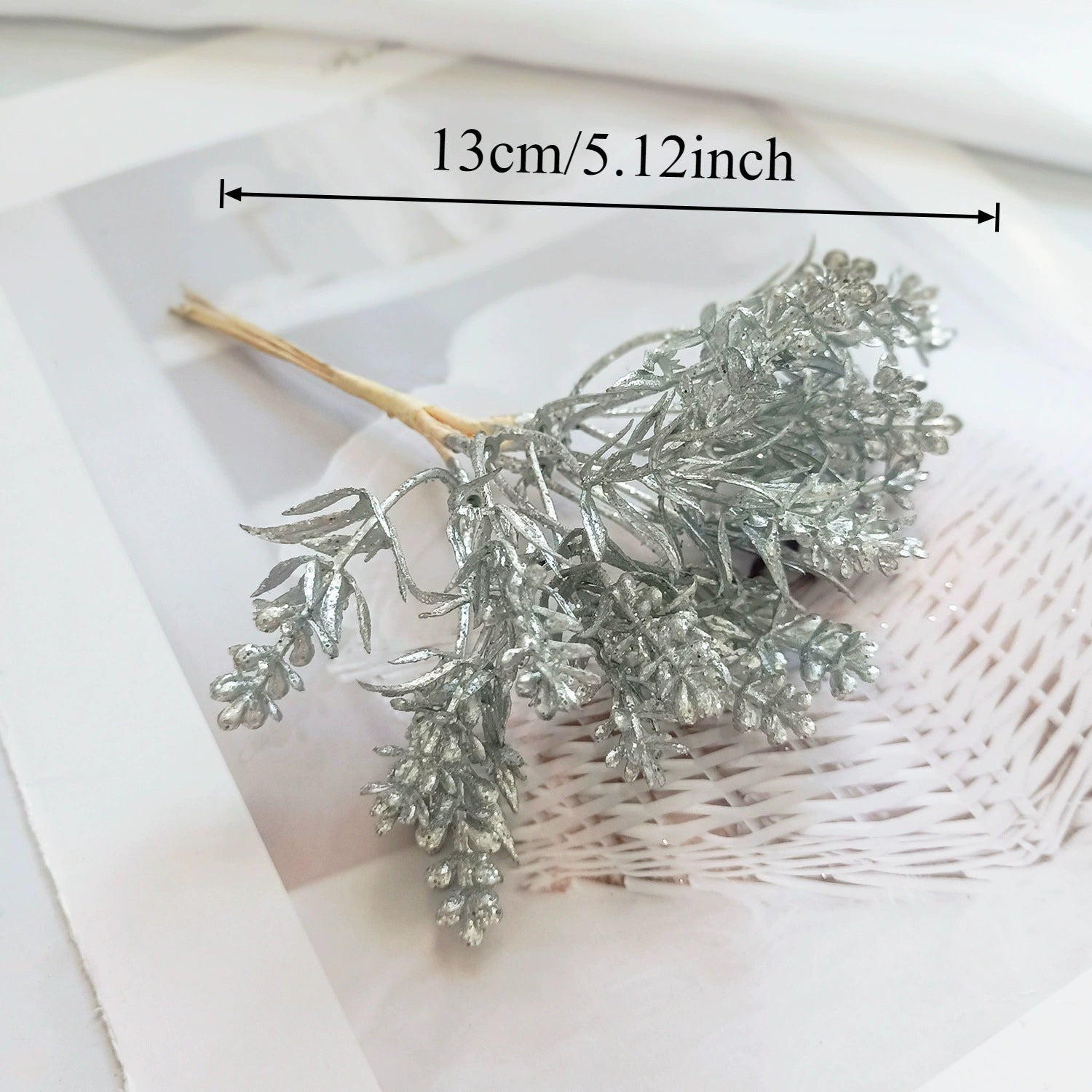 Petit Bouquet Artificiel Cèdre Doré 20 cm, Rameau de Pin pour DIY, Corsage Mariage, Décoration de Noël, Ambiance Élégante et Champêtre