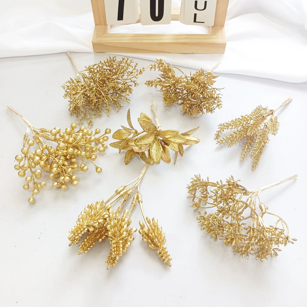 Petit Bouquet Artificiel Cèdre Doré 20 cm, Rameau de Pin pour DIY, Corsage Mariage, Décoration de Noël, Ambiance Élégante et Champêtre
