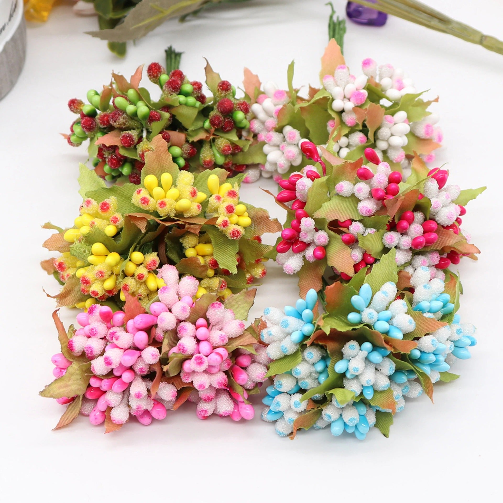 Bouquet de Gypsophile Artificiel (10 Brins), Petites Fleurs Blanches Givré, 9cm, pour DIY Mariage, Décoration Champêtre, Corsage, Chapeau de Paille