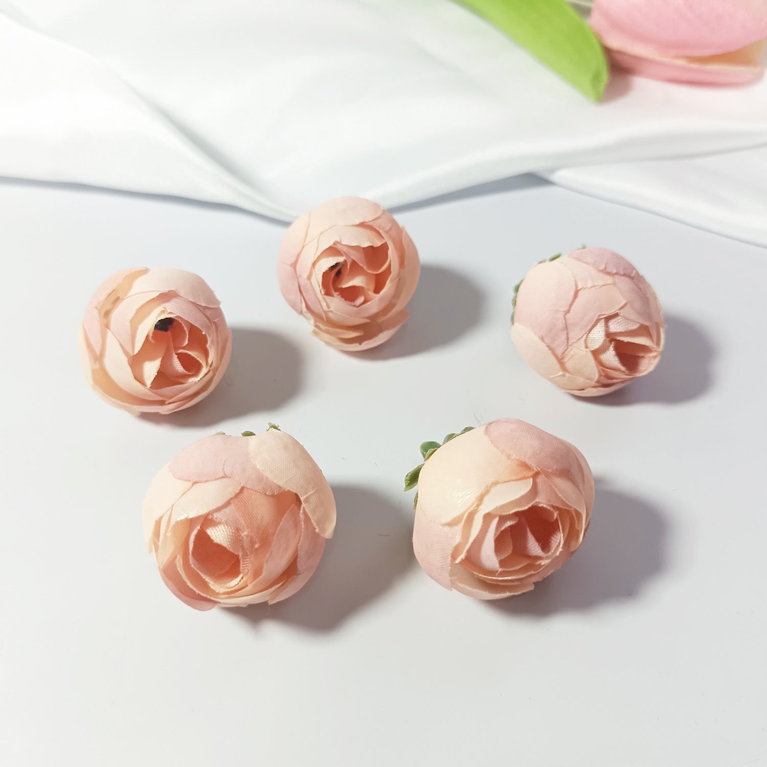 Mini Boutons de Rose Thé Artificiels 3cm, Lot de 5, Aspect Naturel pour DIY Mariage, Décoration Champêtre, Corsage et Loisirs Créatifs
