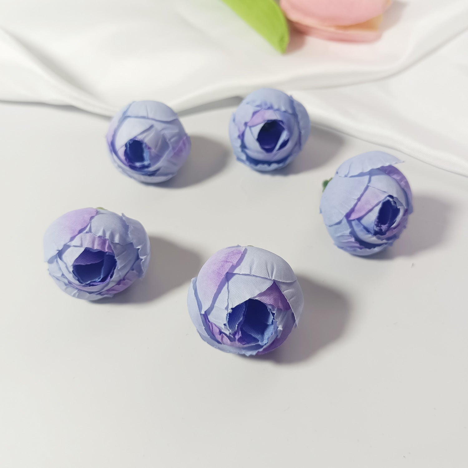 Mini Boutons de Rose Thé Artificiels 3cm, Lot de 5, Aspect Naturel pour DIY Mariage, Décoration Champêtre, Corsage et Loisirs Créatifs