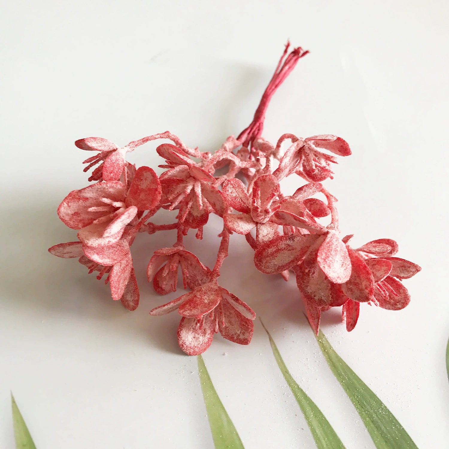 Feuillage Givré Artificiel 16,5 cm, Brindille Décorative Aspect Naturel pour DIY Mariage, Couronne, Déco Bohème, Emballage Cadeau