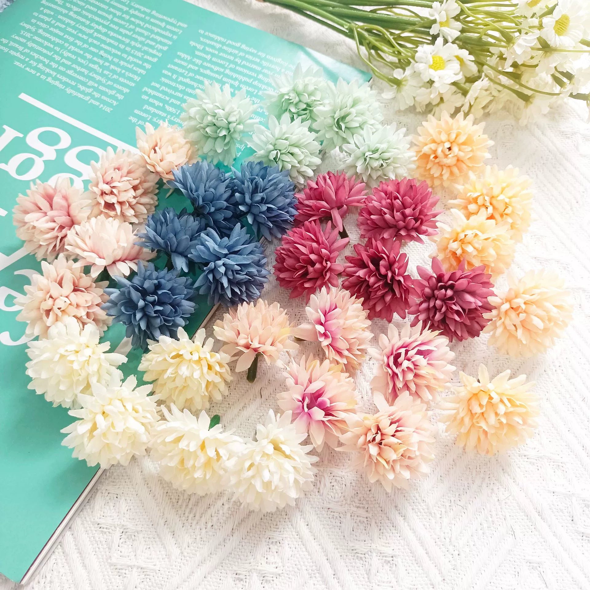 Têtes de Fleurs Sauvages Artificielles, Lot pour Bricolage DIY, 4 cm, Aspect Naturel et Charme Champêtre, pour Décoration, Mariage, Boutonnière