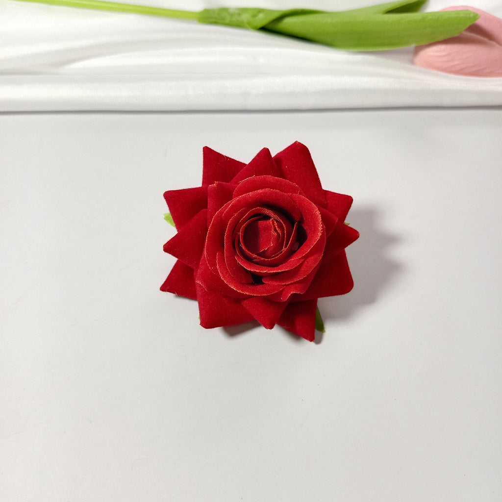 Tête de Rose Artificielle en Velours 5,5 cm, Fleur Décorative au Charme Rétro, Idéale pour DIY Mariage, Corsage et Décoration Champêtre