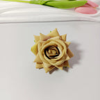 Tête de Rose Artificielle en Velours 5,5 cm, Fleur Décorative au Charme Rétro, Idéale pour DIY Mariage, Corsage et Décoration Champêtre