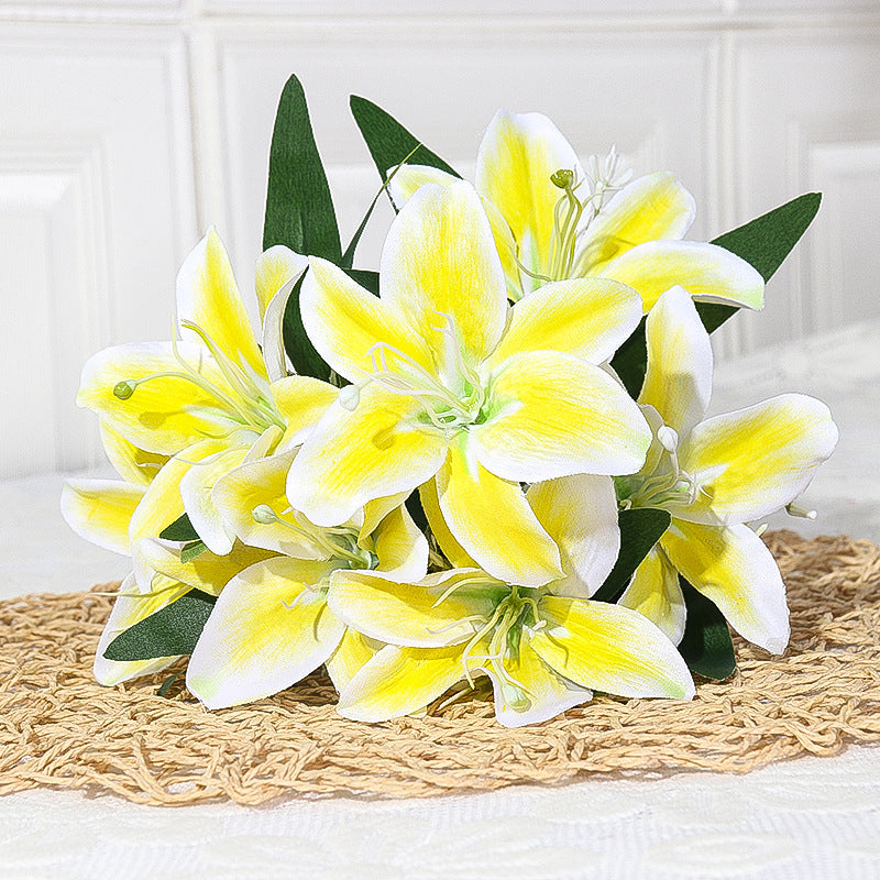 Bouquet de Lys Artificiels en Soie - 7 Fleurs, 35 cm, Décoration Élégante pour Mariage, Intérieur, Extérieur, Cimetière