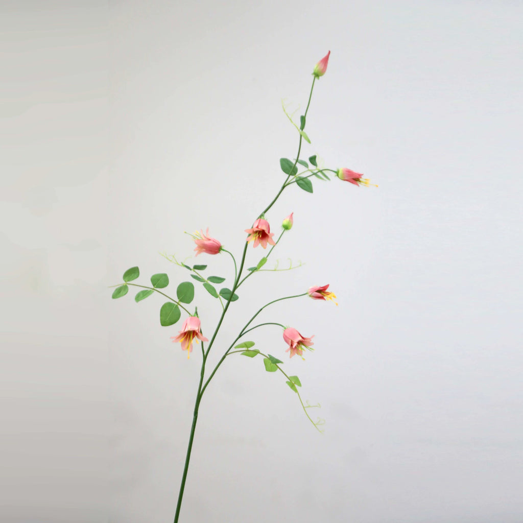 Fleurs artificielles Clématite à clochettes, 105 cm, tige unique avec 8 fleurs, idéales pour mariages, décoration intérieure et espaces commerciaux, disponibles en orange, violet, jaune et rose