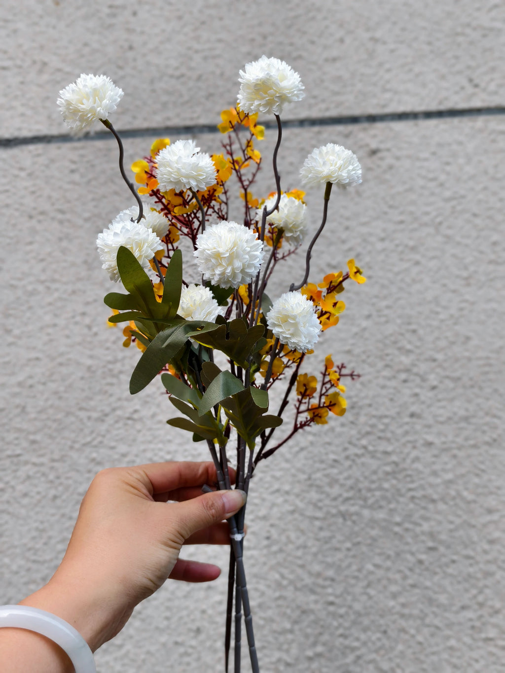 Bouquet de chrysanthèmes pompons et gypsophiles artificiels, 42 cm, tissu soyeux