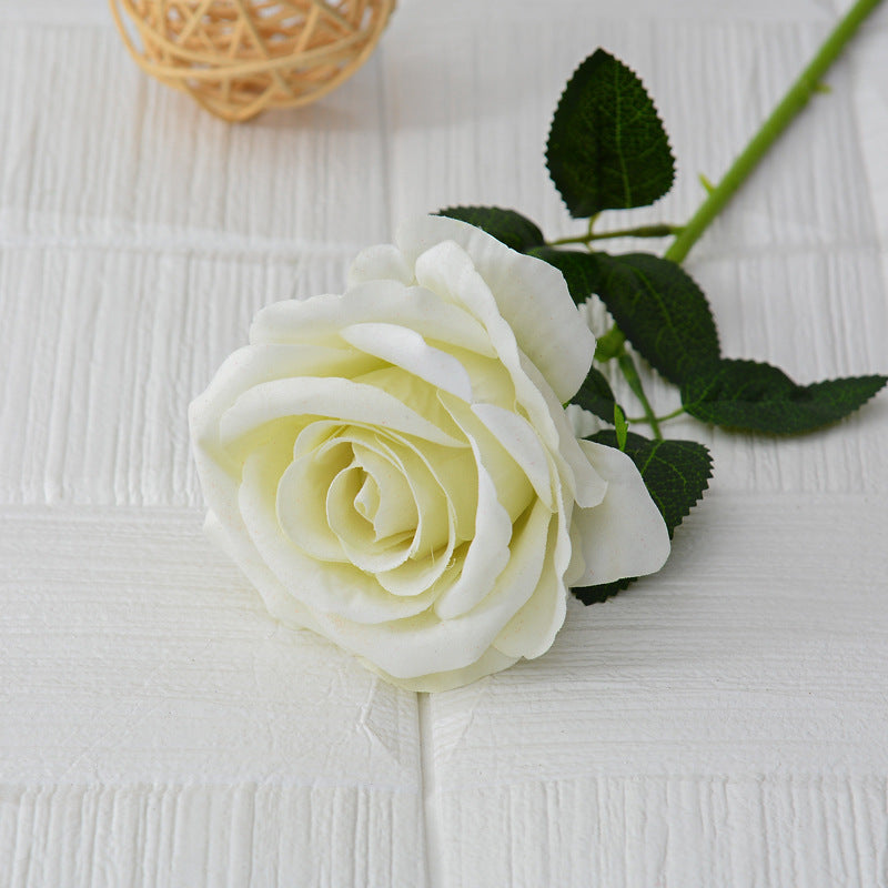 50 cm Roses Artificielles à Texture Réelle Fleurs Factices Douces comme le Velours avec Longues Tiges