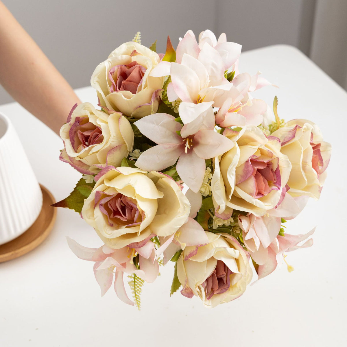 Bouquet de roses et lys artificiels, 34 cm, élégance française, pour mariage, décoration intérieure et extérieure