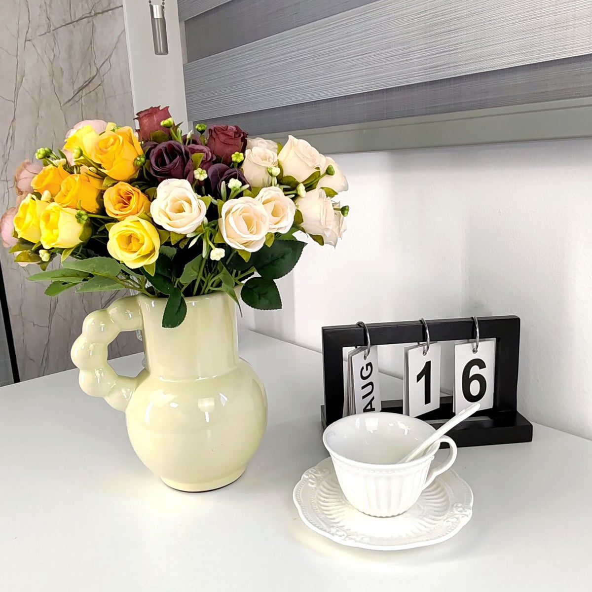 Bouquet de 10 Roses Artificielles en Plastique, 30 cm, Décoration Intérieure Moderne