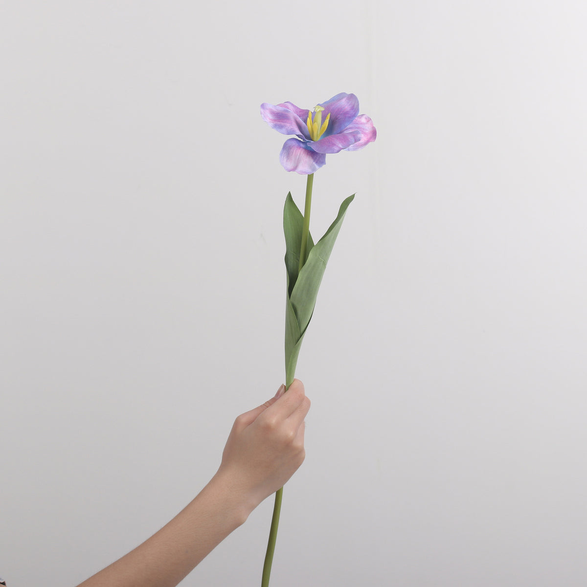 Tulipe artificielle en PU, tige unique, 65 cm de haut, idéale pour les mariages et la décoration intérieure