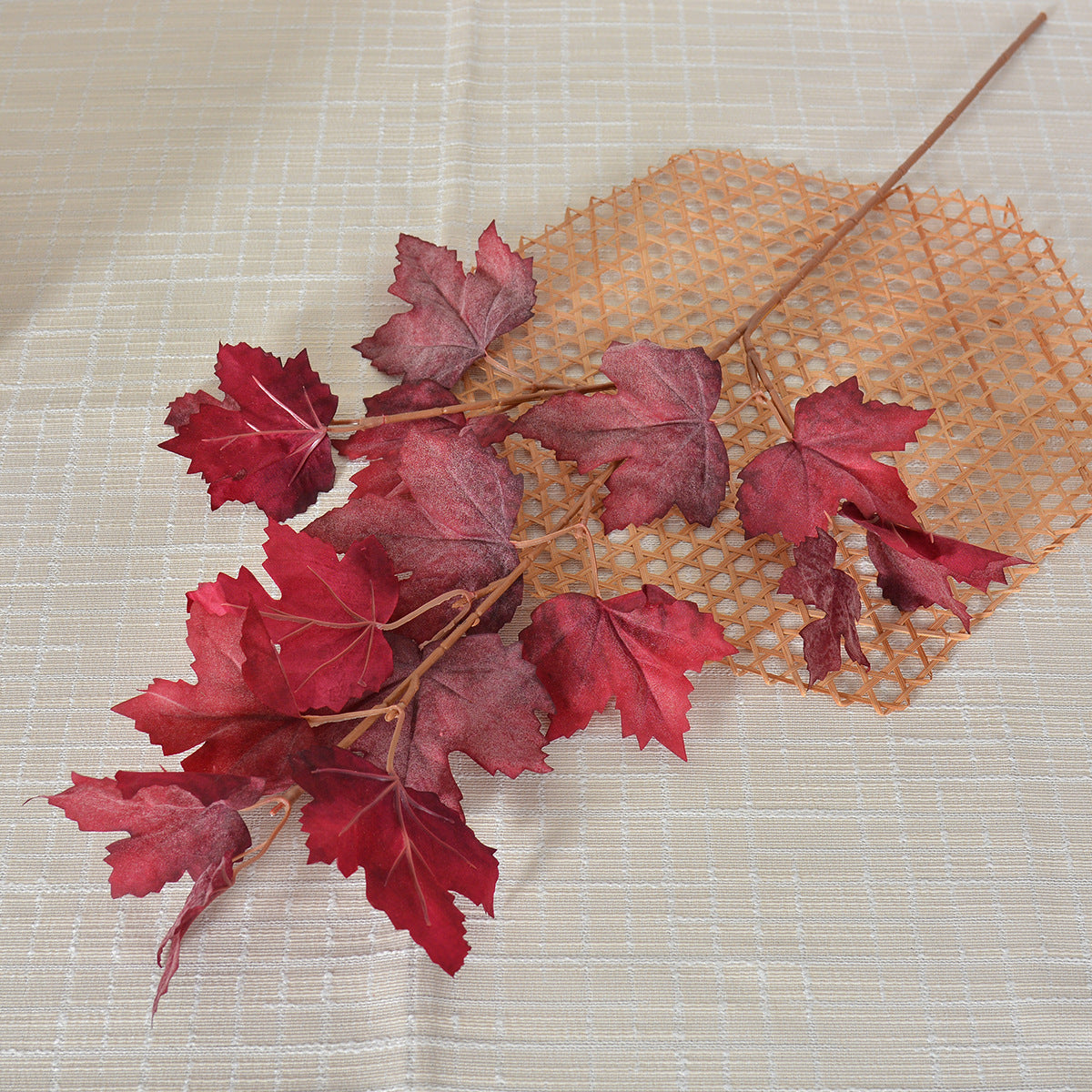 Feuille d'érable artificielle, 70 cm, décoration intérieure élégante pour Noël, mariage et boutique