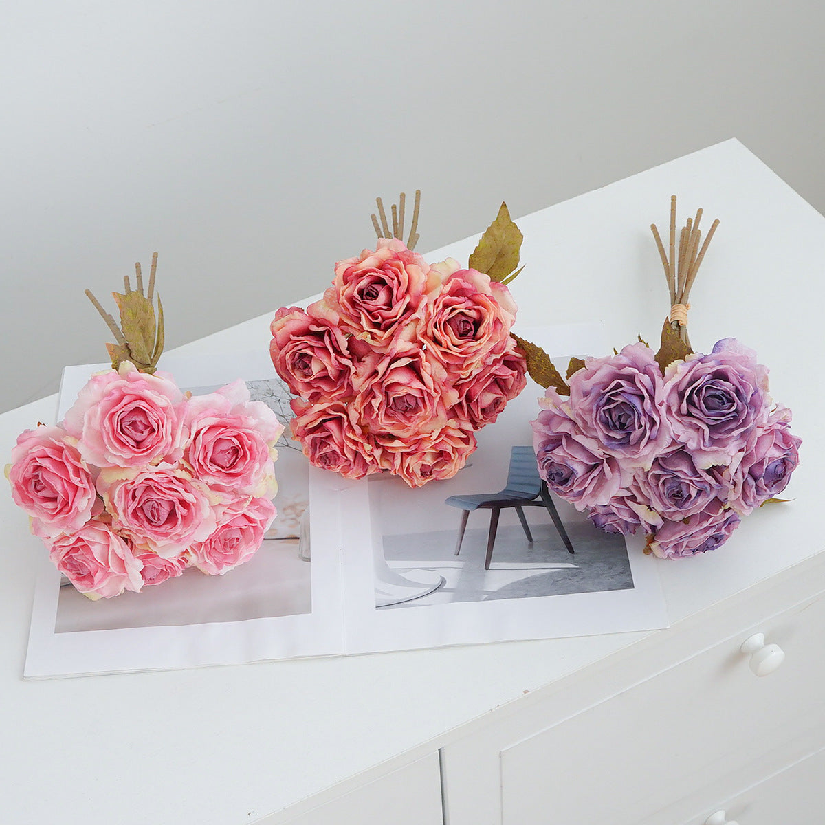 Bouquet de 7 roses vintage à bords vieillis, 35 cm, décoration intérieure élégante, sans entretien