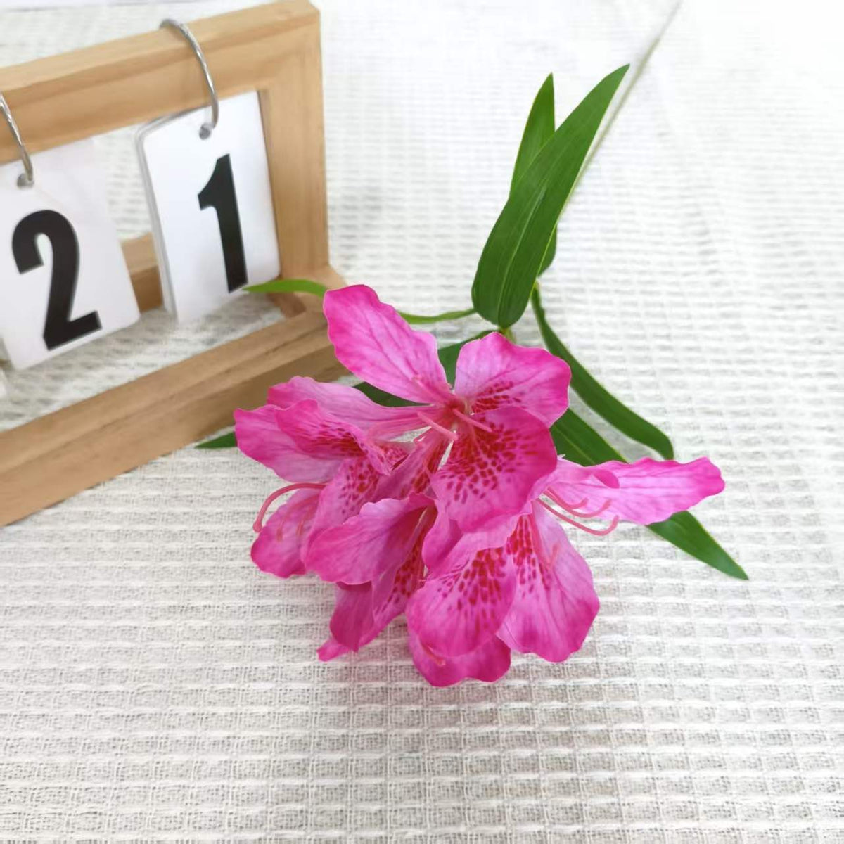 Fleur artificielle Rhododendron, 3 fleurs sur une tige de 70 cm, tissu polyester soyeux, décoration intérieure