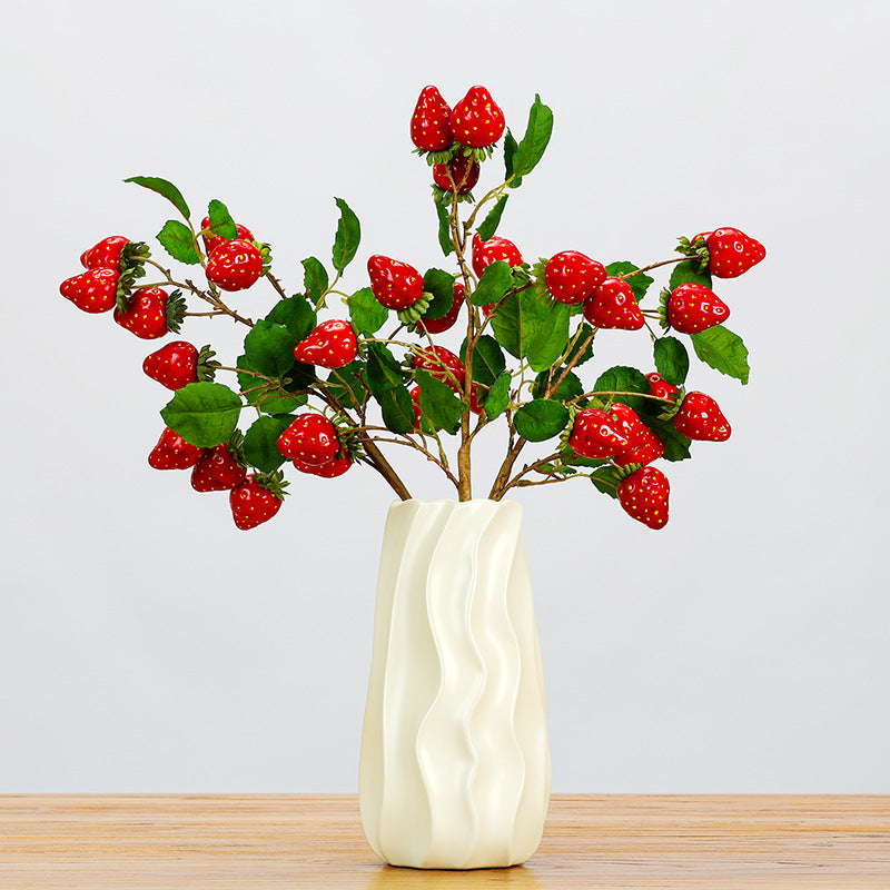 Branche décorative artificielle avec fraises et feuilles, 48 cm, idéale pour décoration intérieure, mariages et événements