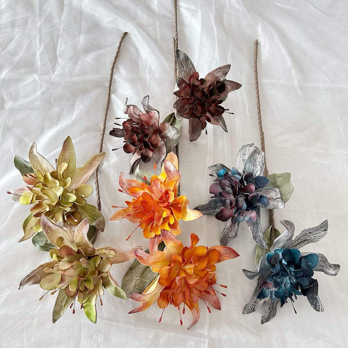 Fleur artificielle chic, tige unique avec 2 fleurs sauvages, 93 cm, idéale pour décoration intérieure et événements