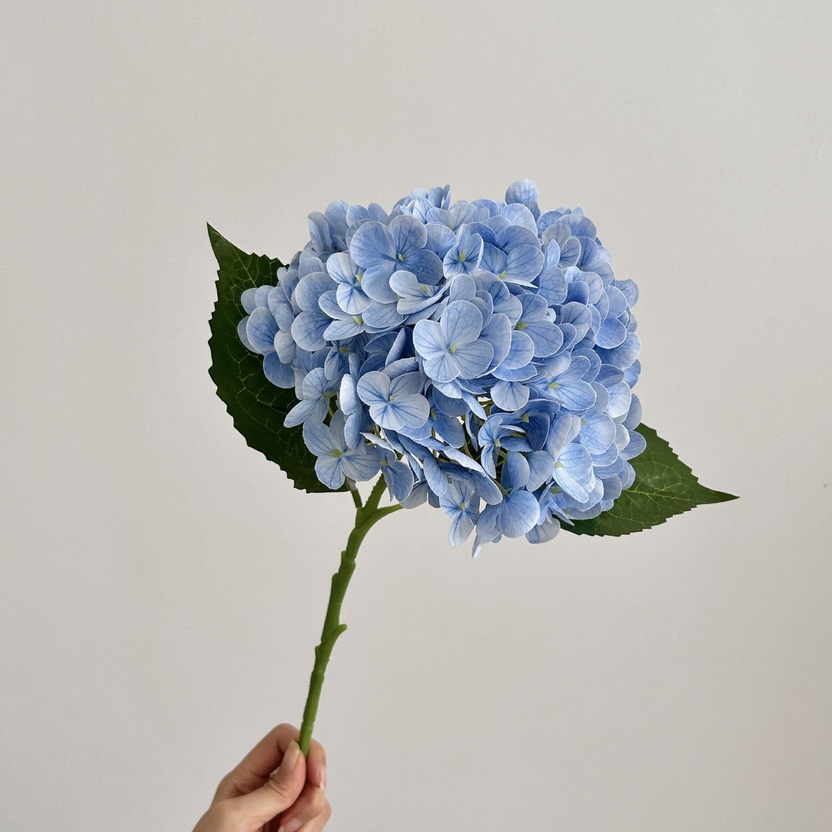 Fleur artificielle d'hortensia, tige unique avec 176 fleurs, 51 cm, tissu polyester, décoration intérieure et extérieure