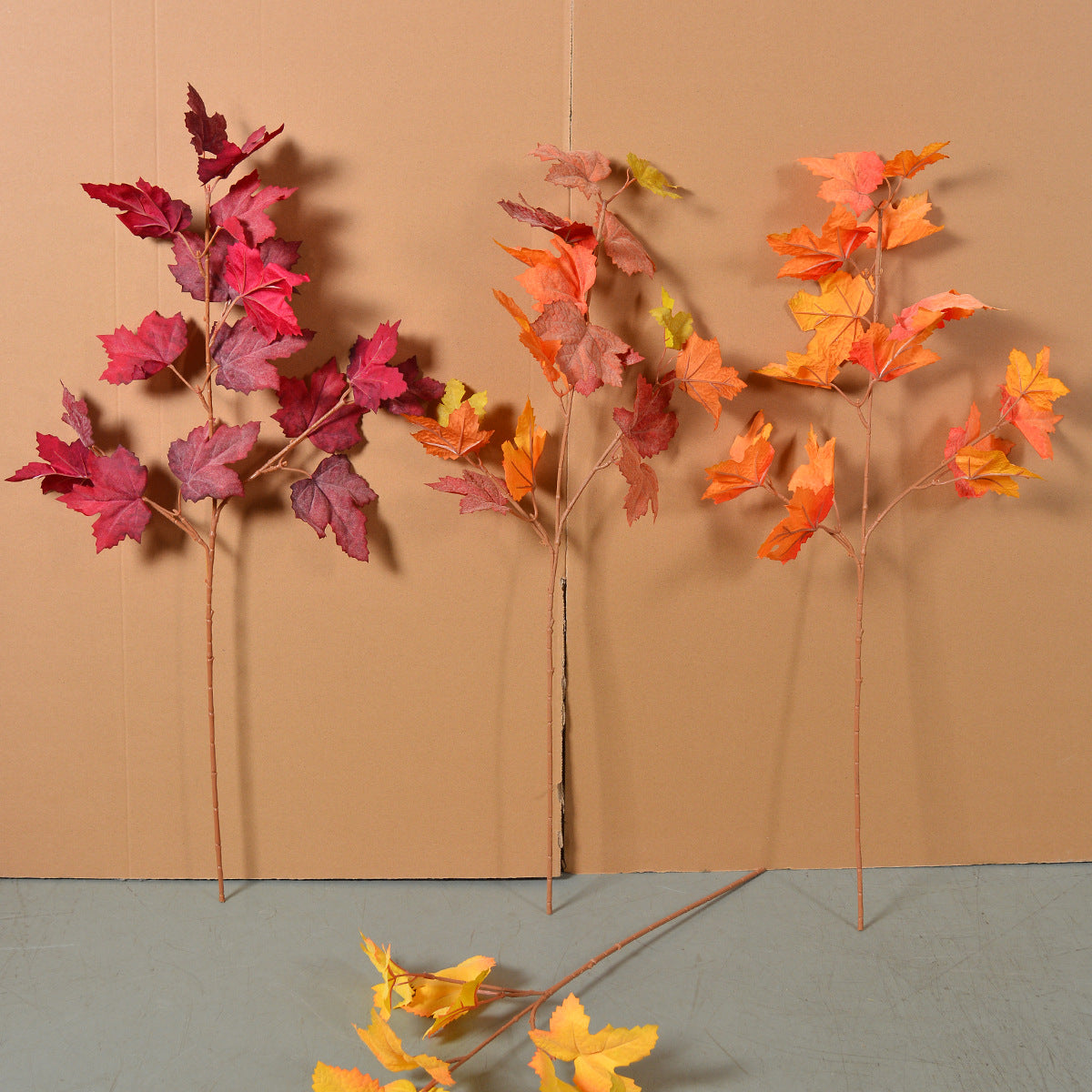 Feuille d'érable artificielle, 70 cm, décoration intérieure élégante pour Noël, mariage et boutique