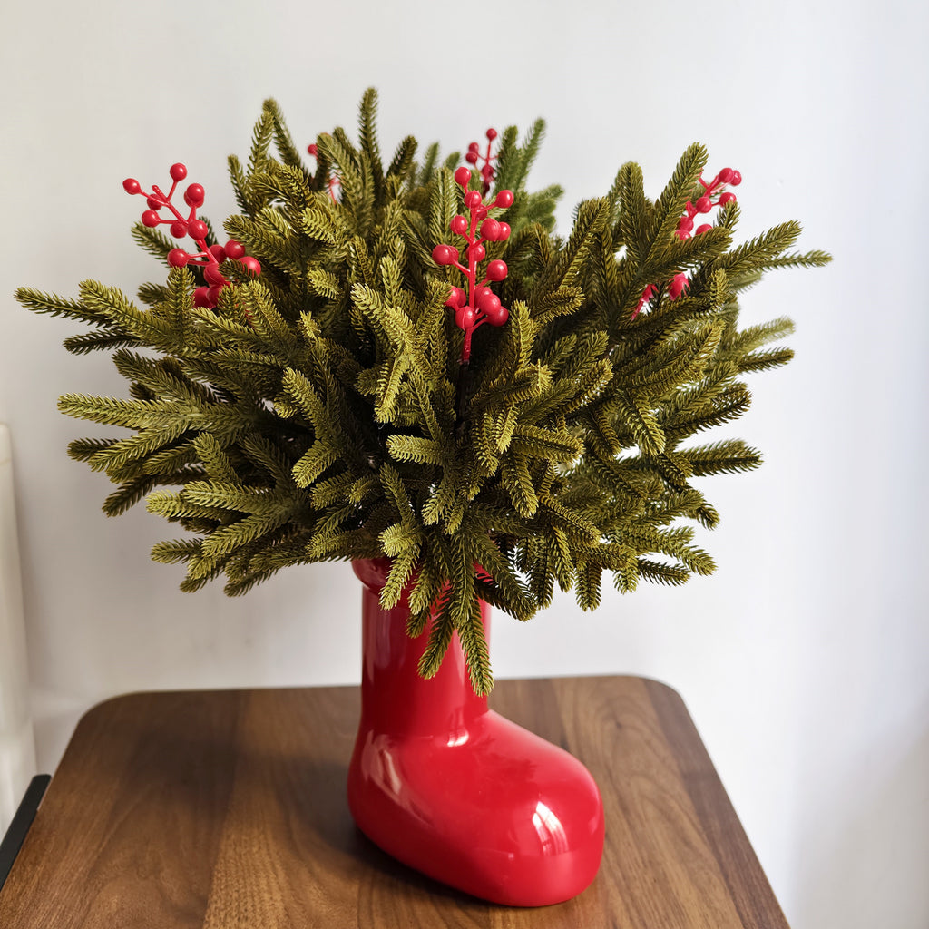 Rameaux de Pin de Norfolk (40cm) avec Baies de Houx Décoration de Noël